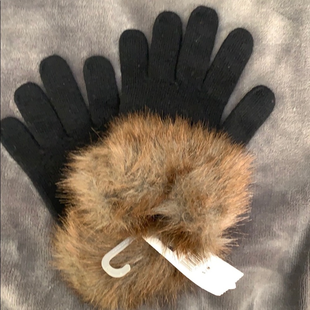 Black Gap womens gloves